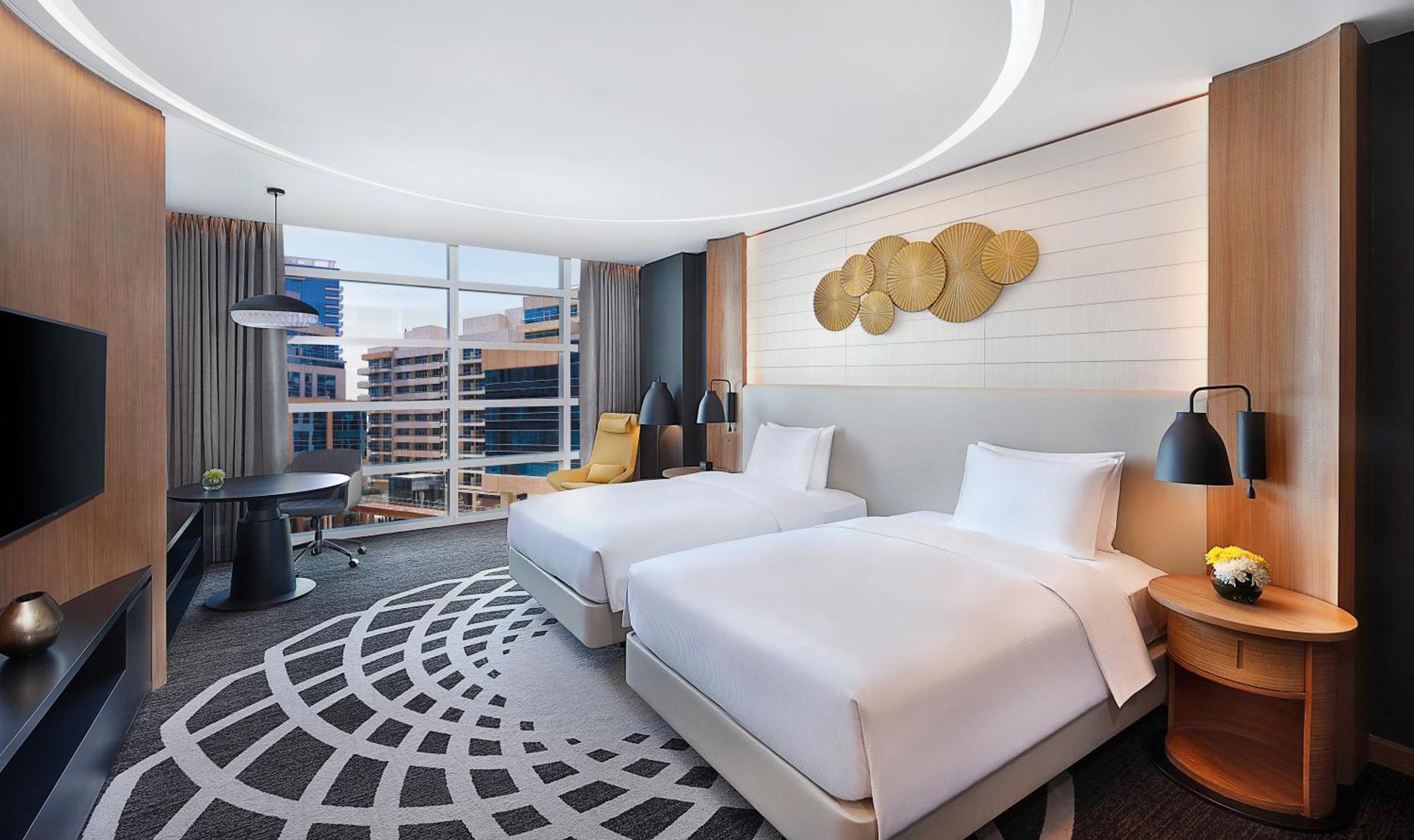 Doubletree By Hilton Dubai - Business Bay Hotel Bagian luar foto