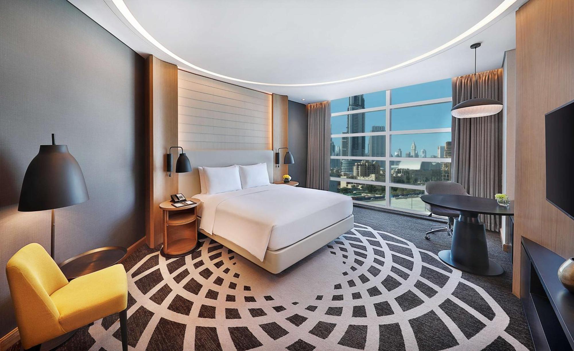 Doubletree By Hilton Dubai - Business Bay Hotel Bagian luar foto
